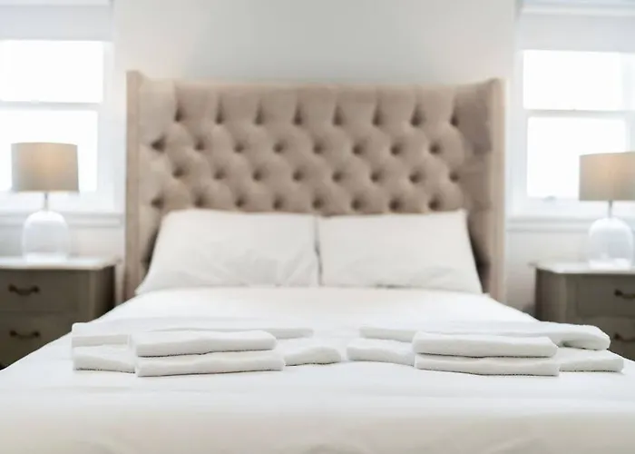 The Crescent, Aberdeen City Centre Apartment